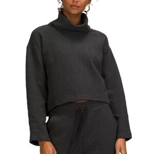 Lululemon ribbed funnel neck pullover hoodie size medium cropped oversized